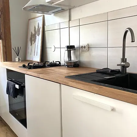 Lovely 1-bedroom In The Heart Of