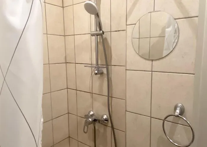 Lovely 1-bedroom In The Heart Of Lejlighed *